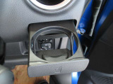 運転席用のドリンクホルダーです!