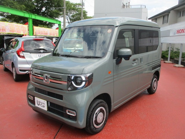 N-VAN ファン 4WD 