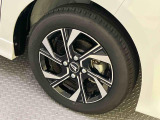 TSキュービックカードを是非ご加入ください!点検・車検のお支払いもカードでお支払いできます。