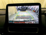 車庫入れなどでバックする際に後方確認ができて便利です。車庫入れ苦手な人もこれで安心!!