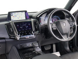 使いやすさや安全性を追求したステアリング周り!高級車ゆえにスイッチ類が多いのも特徴ですね!考え尽くされた配置ですぐに使いこなす事が出来ますのでご安心下さい!是非、体感してみて下さい!!