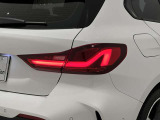 BMW伝統のL字型テールライト