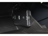 高速道路走行の料金所をノンストップで通過できるETCを装備!※ ETCカードのお申し込みも当社にお任せ下さい!