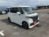 清潔な店内でスタッフ一同お出迎えいたします。