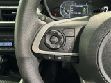 ステアリングスイッチ装備!運転しながら手元でオーディオの操作などができます。