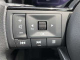 【ハンドルスイッチ】ナビの操作はこちらのスイッチで簡単に操作できます!わき見運転防止になりますね!