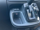販売するすべての中古車に【ロングラン保証】が付帯します。走行距離無制限・期間は1年間です。保証修理は全国5000箇所のトヨタテクノショップにてお受けいただけます。