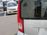 万が一の事故等が起きたときには、自社所有の積載車でお客様の大切なお車を 現地まで積載にお伺いいたします。また、代車を無料でご準備いたします!