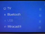 AM/FMチューナー、フルセグTV、Bluetooth接続、USB入力(動画・音楽再生/給電)、スマートフォン連携機能を標準装備!機能の詳細につきましては、展示店舗までお尋ねください。