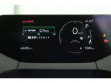 トヨタ認定中古車には1年間走行距離無制限の『ロングラン保証』がついています。年式は問わず、全国約5,000ヶ所のトヨタのお店で保証修理を受けることができます。