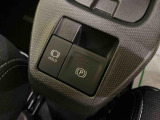納車までには入金確認・登録手続き・点検整備等、順にご案内しているため納期がかかる場合が御座います。