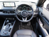 乗る人へのストレスを低減させ、長距離の移動でも疲れにくい車を目指して創られた、すべてが新しく生まれ変わったマツダの車をぜひ体験してください!
