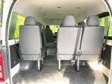 普段のお買い物や通勤、送迎等に十分な荷室スペースを確保しております。シートを倒すと、大きな荷物の積載も可能です♪