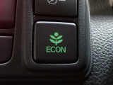エンジン、エアコンなどを制御し低燃費な『ECONモード』に、また走りを楽しみたいとき、空調など快適性を重視したいときにはスイッチOFFで通常モードに切り替えができます!