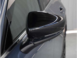 【ドアミラーウインカー】格好良さだけではなく対向車両からの視認性もよく安全に走行する為の安全装備のひとつです。