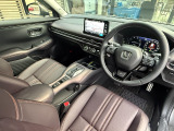 運転席の画像です。
