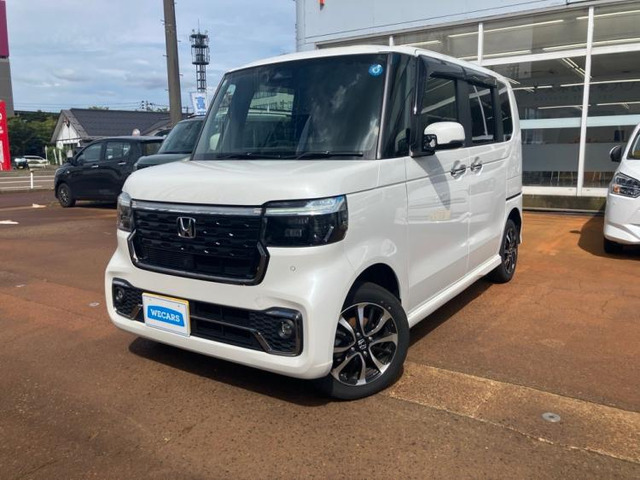 N-BOXカスタム コーディネートスタイル モノトーン 4WD