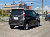 1年間走行距離無制限の日産ワイド保証(無料)付きで販売します。2〜3年の延長保証もリーズナブルに提供します!全国2000ヶ所で対応可能。遠方の方もお近くの日産で保証を受けられます。
