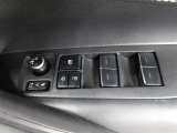 全席オートパワーウィンドウ☆窓の全閉全開が自動で出来るので便利ですよ♪