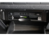 ■ETC■ 今や必需品のETC付き!高速道路料金所で小銭の出し入れをする必要もなくスムーズに通過できます。ETC搭載車しか通過できないスマートICも利用可能で、高速道路利用の幅が広がりますよ!