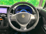 【純正革巻きステアリング】上質な革を使用することで、手にしっかり馴染みとても運転しやすいハンドルです♪