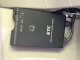 【ETC】高速道路の料金所をストレスなく通過!話題のスポットやサービスエリアに多い「スマートIC」利用時は必須のアイテムです。当店でセットアップを実施、ご納車当日からすぐにご利用いただけます!