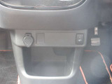 運転席側にはシートヒーターを装備しています!
