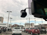 万が一のトラブルのときにも役に立つドライブレコーダーを装備しています。側面衝突や幅寄せ・割り込み対策に!