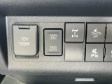 切り替え式4WD、デフロック付き
