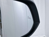 【ブラインドスポットモニター】見えにくい、死角になる後方の車両を検知して運転をアシストします!