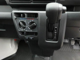 中古車は一物一価、同じようなお車でも、整備状況、外内装の状態など様々です。