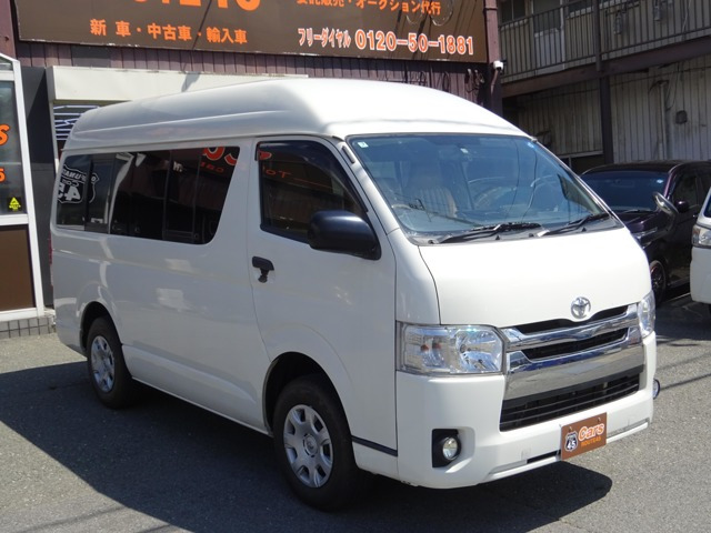 トヨタ ハイエースバン 