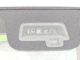 【スズキ セーフティサポート】走行中に前方の車両等を認識し、衝突しそうな時は警報とブレーキで衝突回避と被害軽減をアシスト。より安全にドライブをお楽しみいただけます。
