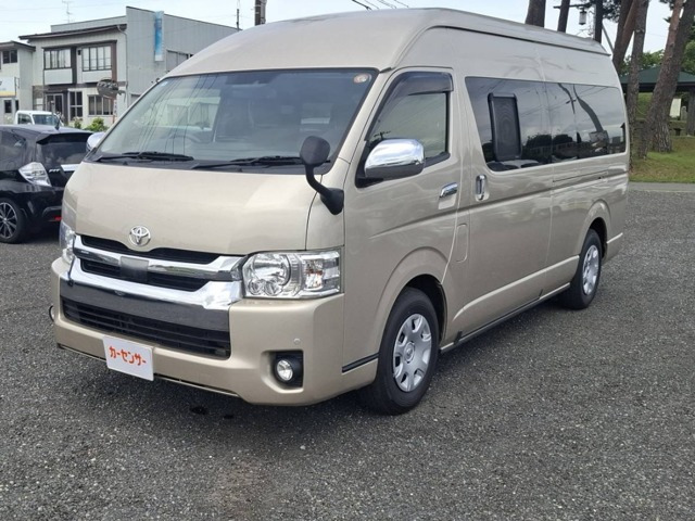 トヨタ ハイエース 
