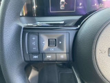 ■ステアリングスイッチ■ハンドル手元でオーディオの操作が簡単に出来ます。運転中でもナビまで手を伸ばさずに操作が出来て安心です。