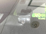 【ドライブレコーダー】ドライブレコーダー装備!走行中はもちろん、あおり運転や事故に遭遇した際、映像で記録し、万一のリスクに備えます。※記録用SDカードはお客様ご自身でご準備いただく必要があります。