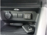 ☆USB、HDMI端子付きで、便利ですね♪