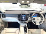 XC60  B5 AWD モメンタム 4WD
