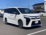 ヴォクシー 2.0 ZS 煌III 4WD 