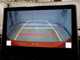 バックモニター付きなので車庫入れもラクラクです♪