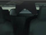 TOYOTA SAFETY SENSEは道路状況、車両状態、天候状態及びドライバーの操作状況などによっては、作動しない場所があります。あくまで運転補助機能です。