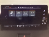 純正スマートナビとバックカメラ付☆bluetoothオーディオでドライブも好きな音楽を聴いて楽しめます。TV視聴も可能です☆