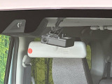 【ドライブレコーダー】ドライブレコーダー装備!走行中はもちろん、あおり運転や事故に遭遇した際、映像で記録し、万一のリスクに備えます。※記録用SDカードはお客様ご自身でご準備いただく必要があります。
