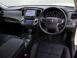 見通しのよいすっきりとした視界で、誰でも運転しやすいです。運転のしやすさは疲れにくさにも繋がりますよ♪