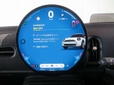 ◆インスツルメント・パネルのエレガントなデザインは、BMW特有の水平ラインで構成され、室内空間に端正な印象をもたらします。人間工学に基づいてレイアウトされた重要な操作系統は、直観的な操作が可能です◆