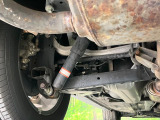 お車を安心してお乗りいただく為には、足回りの定期点検が欠かせません。サービスサポート(有償保証)では無料点検もご提供しており、安心のカーライフをお過ごしいただけるサポート体制が整っています。