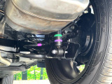 お車を安心してお乗りいただく為には、足回りの定期点検が欠かせません。サービスサポート(有償保証)では無料点検もご提供しており、安心のカーライフをお過ごしいただけるサポート体制が整っています。