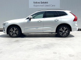 購入後は全国のVOLVO正規ディーラーにてアフターサービスをお受けいただけます。定期点検サービス、延長保証などの有料サービスも手厚くご用意しておりますので、ご不安事はお気軽にご相談下さい。