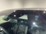 事故安全防止のためのドライバーサポート機能です。自動被害軽減ブレーキ、車線逸脱防止装置、自動ハイビームなどが付いています。今の時代にはぜひ欲しい装備ですよね♪
