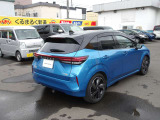 1年間走行距離無制限の日産ワイド保証(無料)付きで販売します。2〜3年の延長保証もリーズナブルに提供します!全国2000ヶ所で対応可能。遠方の方もお近くの日産で保証を受けられます。